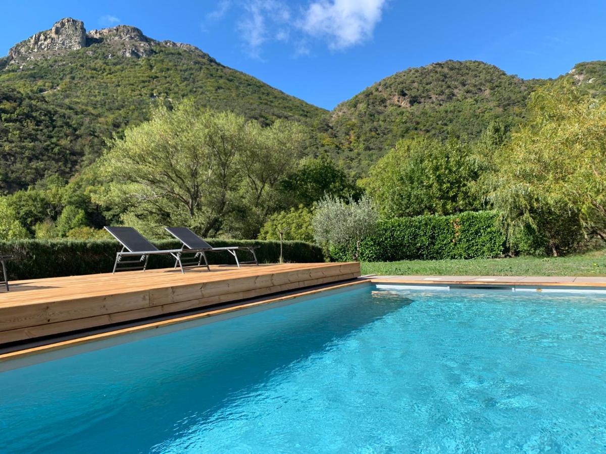 Estive des Angelettes Piscine chauffée Sauna Saint-Ferréol-Trente Extérieur photo